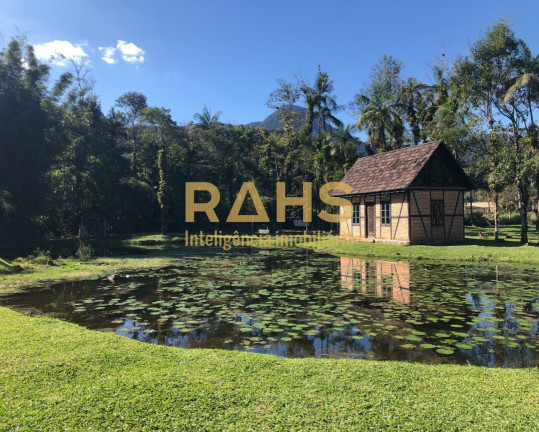 Chácara com 3 Quartos à Venda, 117.060 m² em Vila Nova - Joinville