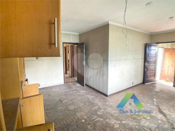 Imagem Casa com 3 Quartos à Venda, 210 m² em Vila Das Mercês - São Paulo Imagem Casa com 3 Quartos à Venda, 210 m² em Vila Das Mercês - São Paulo