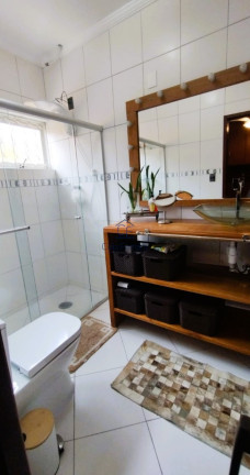 Imagem Casa com 3 Quartos à Venda, 244 m² em Jardim Das Indústrias - São José Dos Campos