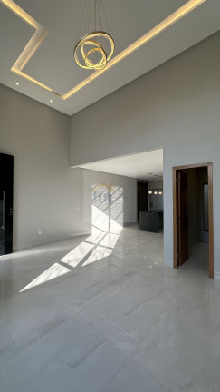 Imagem Casa com 3 Quartos à Venda, 179 m² em Parque Das Paineiras (1,2,3 E 4 Etapa) - Goiânia