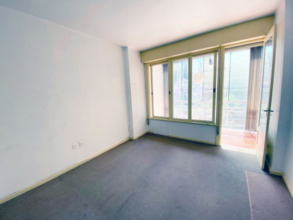 Imagem Imóvel com 2 Quartos à Venda, 105 m² em Independência - Porto Alegre