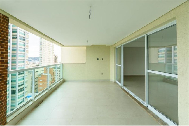 Imagem Imóvel com 3 Quartos à Venda, em Enseada - Guarujá Imagem Imóvel com 3 Quartos à Venda, em Enseada - Guarujá