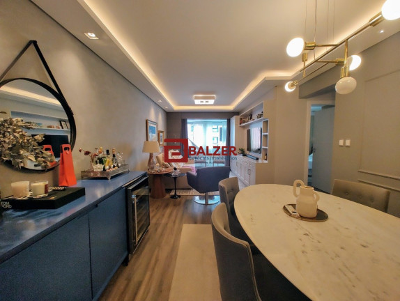Apartamento com 3 Quartos à Venda, 131 m² em Centro - Florianópolis