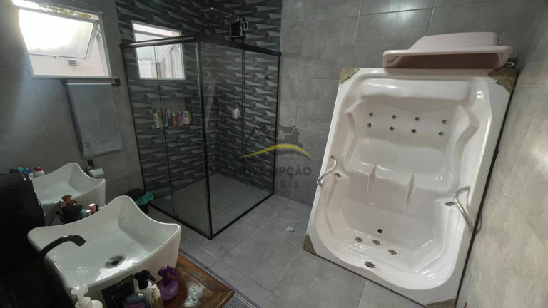 Imagem Casa com 3 Quartos à Venda, 250 m² em Medeiros - Jundiaí Imagem Casa com 3 Quartos à Venda, 250 m² em Medeiros - Jundiaí