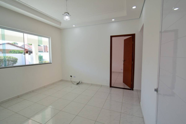 Imagem Casa com 2 Quartos à Venda, 180 m² em Balneário Casa Blanca - Peruíbe Imagem Casa com 2 Quartos à Venda, 180 m² em Balneário Casa Blanca - Peruíbe