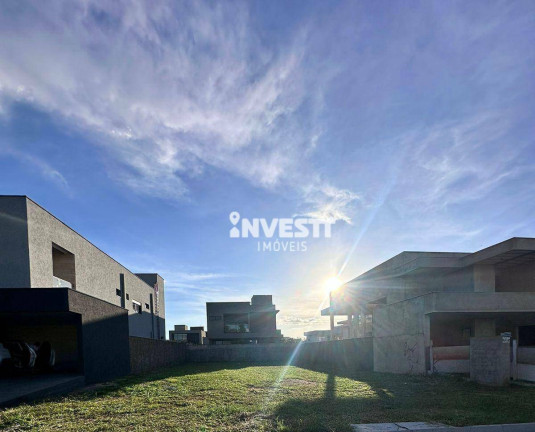 Terreno à Venda, 449 m² em Residencial Goiânia Golfe Clube - Goiânia