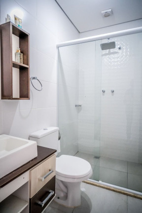 Imagem Casa com 2 Quartos à Venda, 100 m² em Jardim Itu - Porto Alegre
