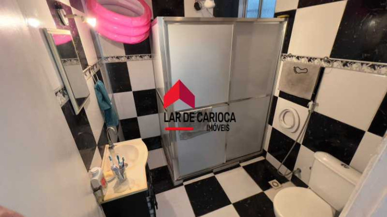 Imagem Apartamento com 2 Quartos à Venda, 68 m² em Copacabana - Rio De Janeiro Imagem Apartamento com 2 Quartos à Venda, 68 m² em Copacabana - Rio De Janeiro