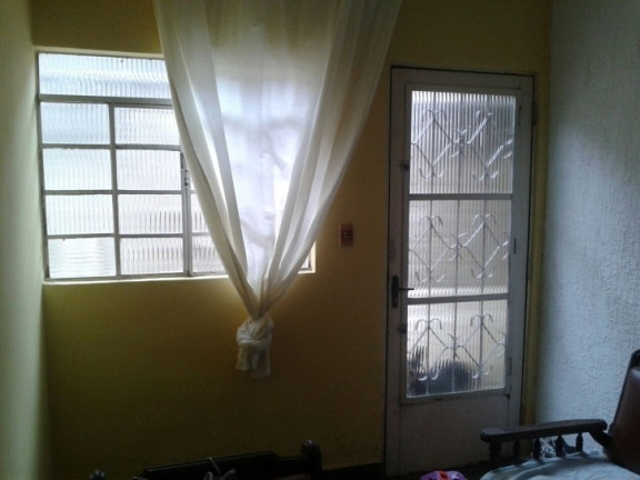 Imagem Casa com 2 Quartos à Venda, 200 m² em Jd. Maria Amelia Ii - Jacareí Imagem Casa com 2 Quartos à Venda, 200 m² em Jd. Maria Amelia Ii - Jacareí