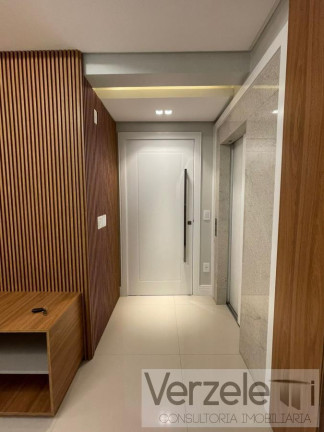 Imagem Apartamento com 3 Quartos à Venda, 136 m² em Centro - Balneário Camboriú Imagem Apartamento com 3 Quartos à Venda, 136 m² em Centro - Balneário Camboriú