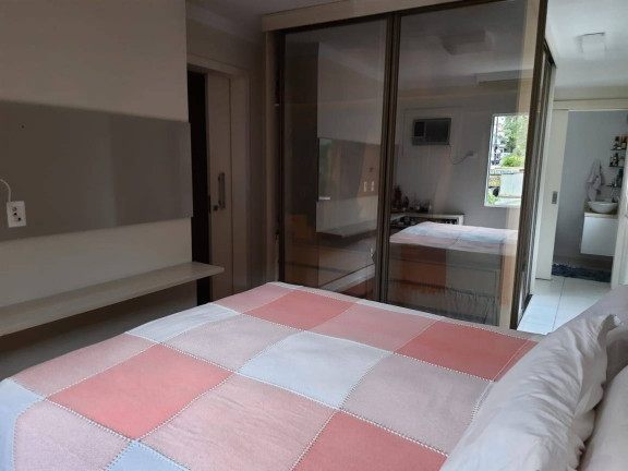 Imagem Apartamento com 3 Quartos à Venda, 177 m² em Pantanal - Florianópolis Imagem Apartamento com 3 Quartos à Venda, 177 m² em Pantanal - Florianópolis