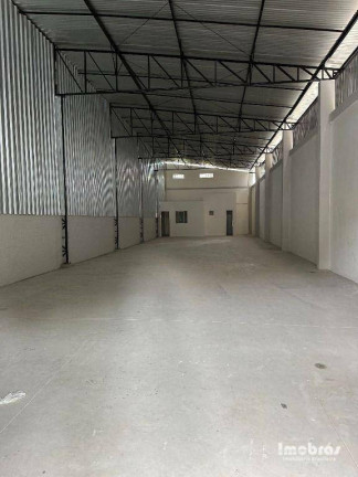 Imagem Galpão para Alugar, 251 m² em Lagoa Redonda - Fortaleza Imagem Galpão para Alugar, 251 m² em Lagoa Redonda - Fortaleza