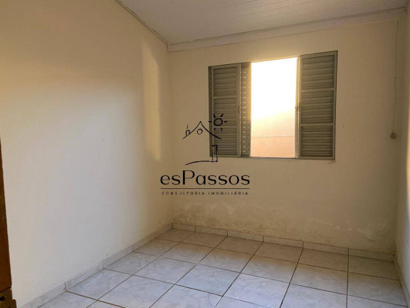 Imagem Casa com 4 Quartos à Venda, 405 m² em Fluminense - Florestal