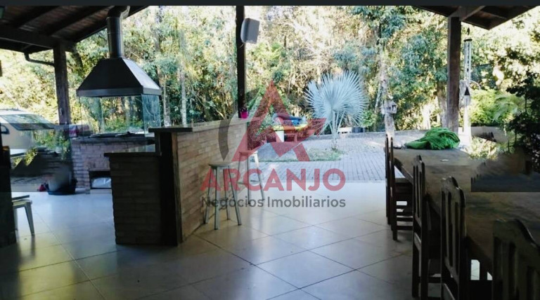 Imagem Casa com 3 Quartos à Venda, 300 m² em Roseira - Mairiporã Imagem Casa com 3 Quartos à Venda, 300 m² em Roseira - Mairiporã
