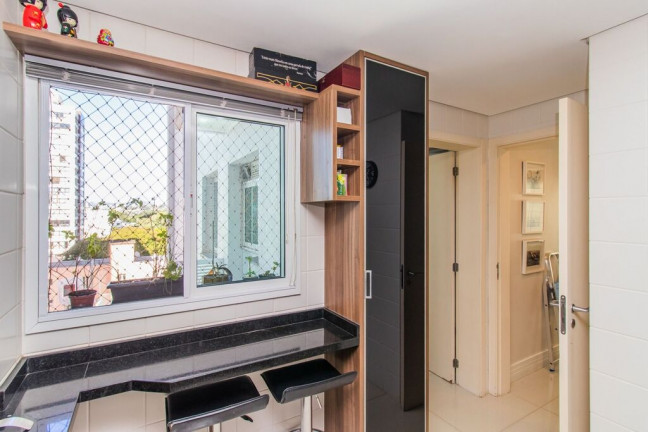 Imagem Apartamento com 3 Quartos à Venda, 106 m² em Passo Da Areia - Porto Alegre