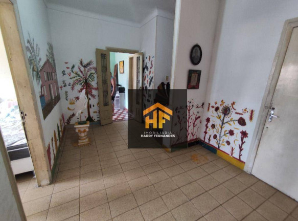 Foto do imóvel Casa com 5 Quartos à Venda, 363 m² em Encruzilhada - Recife
