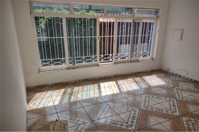 Imagem Casa com 4 Quartos à Venda, 214 m² em Torres Tibagy - Guarulhos