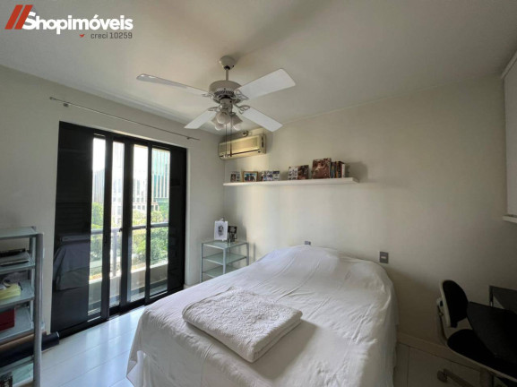 Imagem Apartamento com 4 Quartos à Venda, 220 m² em Itaim Bibi - São Paulo