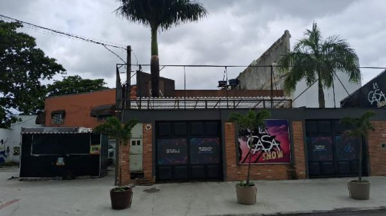 Imóvel Comercial à Venda, 357 m² em Olaria - Rio De Janeiro