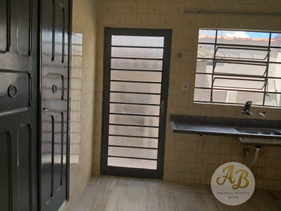 Imagem Casa com 3 Quartos à Venda, 167 m² em Centro - Franca Imagem Casa com 3 Quartos à Venda, 167 m² em Centro - Franca