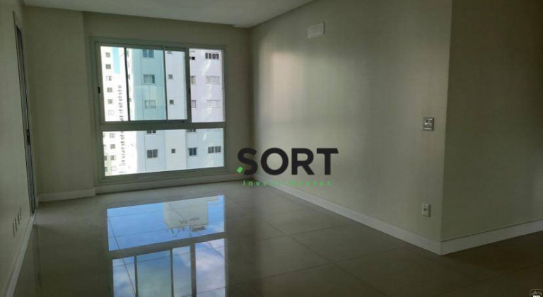 Imagem Apartamento com 3 Quartos à Venda, 128 m² em Centro - Balneário Camboriú