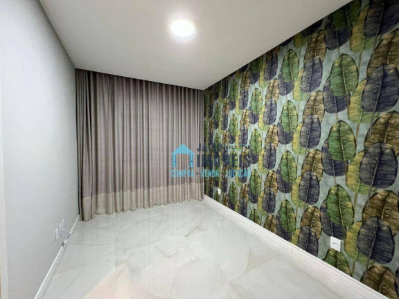 Imagem Casa com 4 Quartos à Venda, 197 m² em Centro - Tramandaí