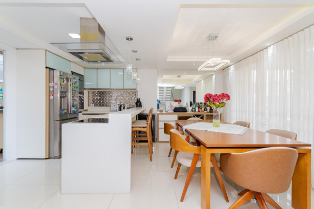 Imagem Casa de Condomínio com 4 Quartos à Venda, 270 m² em Campo Comprido - Curitiba