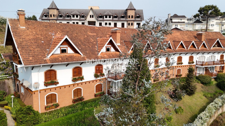 Imagem Imóvel com 3 Quartos à Venda, 132 m² em Região De Capivari - Campos Do Jordão Imagem Imóvel com 3 Quartos à Venda, 132 m² em Região De Capivari - Campos Do Jordão