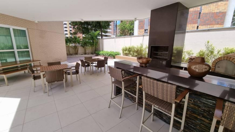 Imagem Apartamento com 3 Quartos à Venda, 245 m² em Meireles - Fortaleza Imagem Apartamento com 3 Quartos à Venda, 245 m² em Meireles - Fortaleza