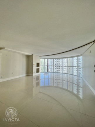 Imagem Apartamento com 3 Quartos à Venda, 128 m² em Centro - Balneário Camboriú Imagem Apartamento com 3 Quartos à Venda, 128 m² em Centro - Balneário Camboriú