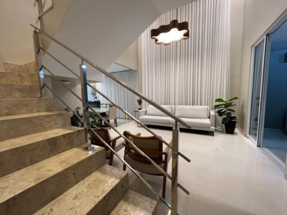 Imagem Sobrado com 3 Quartos à Venda, 268 m² em Residencial Goiânia Golfe Clube - Goiânia