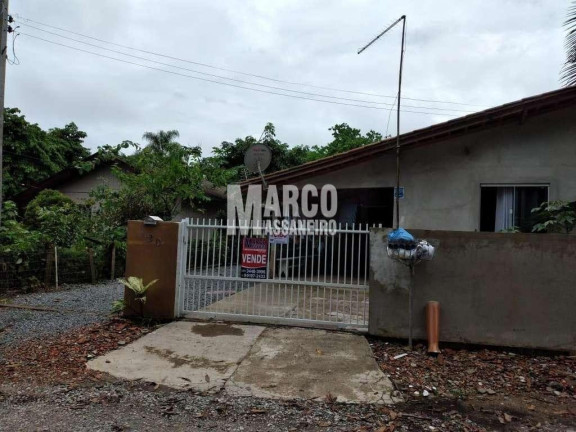 Casa com 4 Quartos à Venda, 50 m² em Pinheiros - Balneário Barra Do Sul