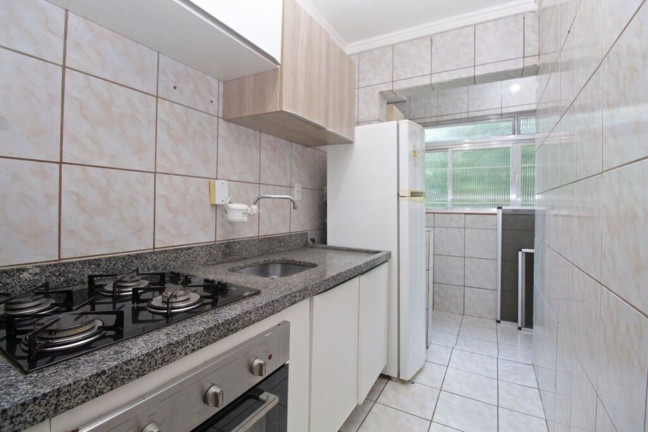 Imagem Imóvel com 1 Quarto à Venda, 39 m² em Jardim Planalto - Porto Alegre Imagem Imóvel com 1 Quarto à Venda, 39 m² em Jardim Planalto - Porto Alegre