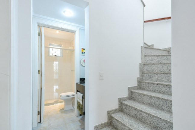 Imagem Casa com 3 Quartos à Venda, 200 m² em Ipiranga - São Paulo Imagem Casa com 3 Quartos à Venda, 200 m² em Ipiranga - São Paulo