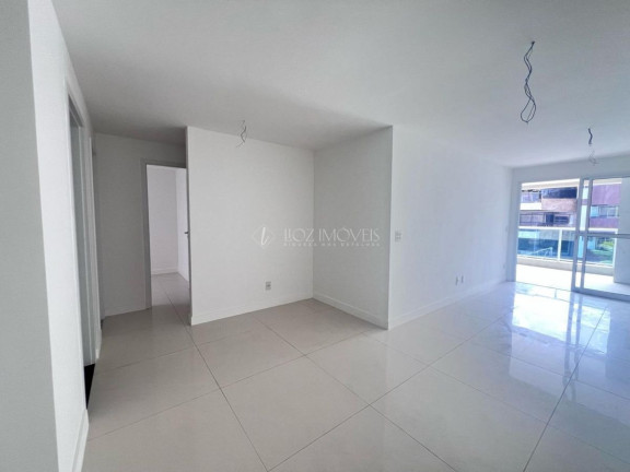 Imagem Apartamento com 3 Quartos à Venda, 91 m² em Recreio Dos Bandeirantes - Rio De Janeiro Imagem Apartamento com 3 Quartos à Venda, 91 m² em Recreio Dos Bandeirantes - Rio De Janeiro