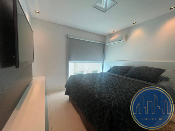 Imagem Apartamento com 4 Quartos para Temporada, em Centro - Balneário Camboriú Imagem Apartamento com 4 Quartos para Temporada, em Centro - Balneário Camboriú