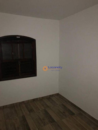 Imagem Casa com 4 Quartos à Venda, 230 m² em Sítio Do Francês - Ribeirão Pires Imagem Casa com 4 Quartos à Venda, 230 m² em Sítio Do Francês - Ribeirão Pires