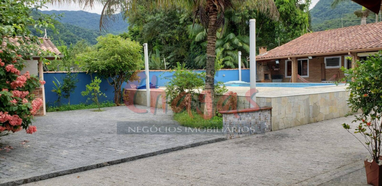Imagem Casa com 5 Quartos à Venda, 345 m² em Massaguaçu - Caraguatatuba