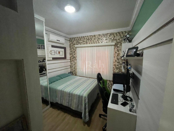 Imagem Casa com 3 Quartos à Venda, 178 m² em Centro - Balneário Camboriú