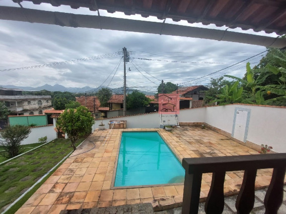 Imagem Casa com 3 Quartos à Venda, 155 m² em Itapeba - Maricá