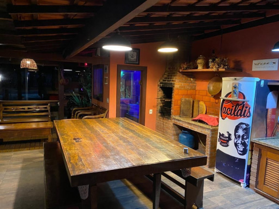 Imagem Casa com 4 Quartos à Venda, 270 m² em Carlos Guinle - Teresópolis Imagem Casa com 4 Quartos à Venda, 270 m² em Carlos Guinle - Teresópolis