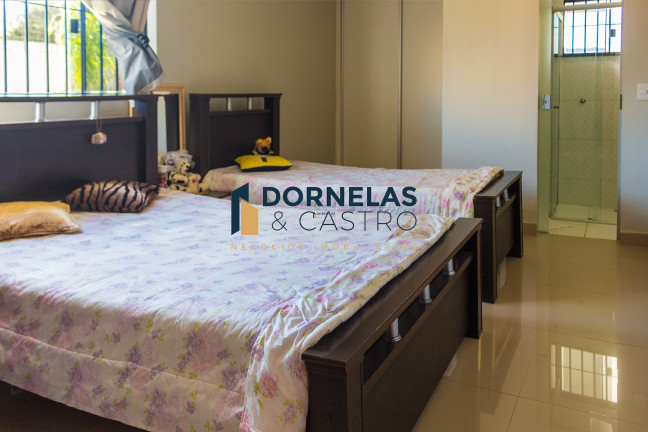 Imagem Casa com 5 Quartos à Venda, 1.120 m² em Setor Habitacional Arniqueira (águas Claras) - Brasília Imagem Casa com 5 Quartos à Venda, 1.120 m² em Setor Habitacional Arniqueira (águas Claras) - Brasília