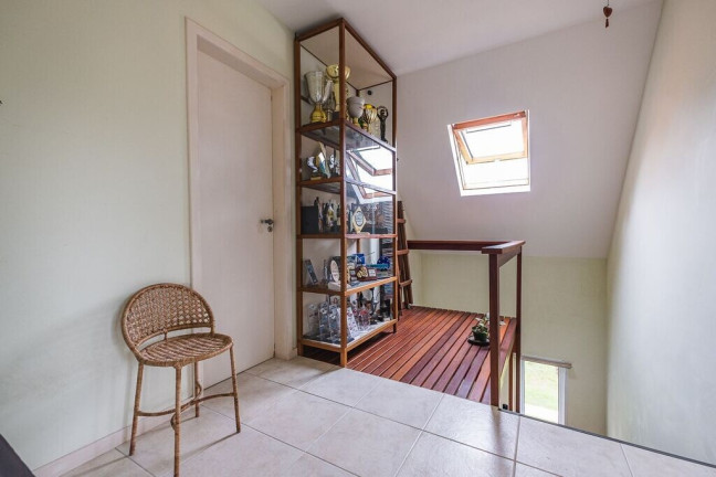 Imagem Casa de Condomínio com 4 Quartos à Venda, 230 m² em Cachoeira Do Bom Jesus - Florianópolis