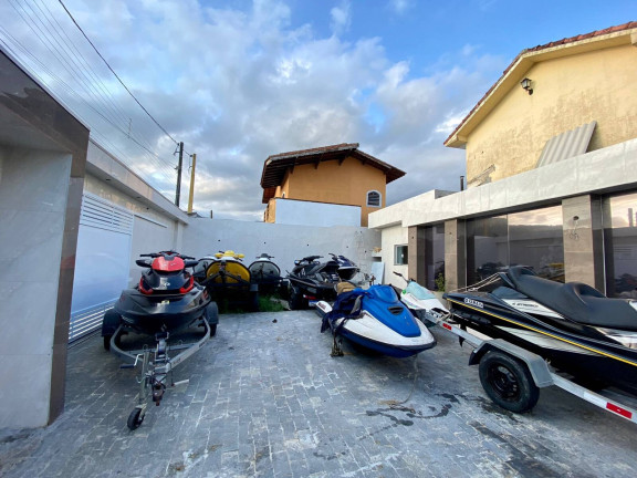 Imagem Casa com 6 Quartos à Venda, 10 m² em Flórida - Praia Grande Imagem Casa com 6 Quartos à Venda, 10 m² em Flórida - Praia Grande
