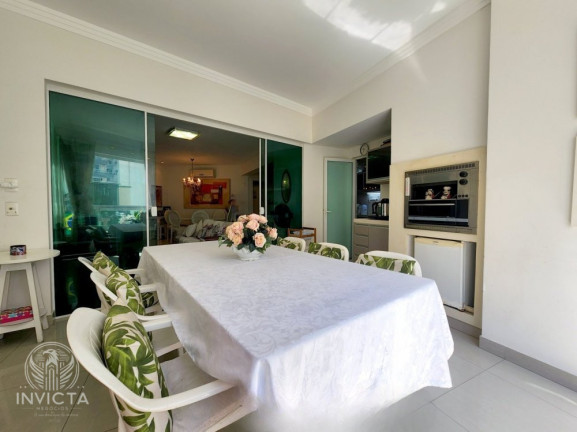 Imagem Apartamento com 3 Quartos à Venda, 131 m² em Centro - Balneário Camboriú Imagem Apartamento com 3 Quartos à Venda, 131 m² em Centro - Balneário Camboriú