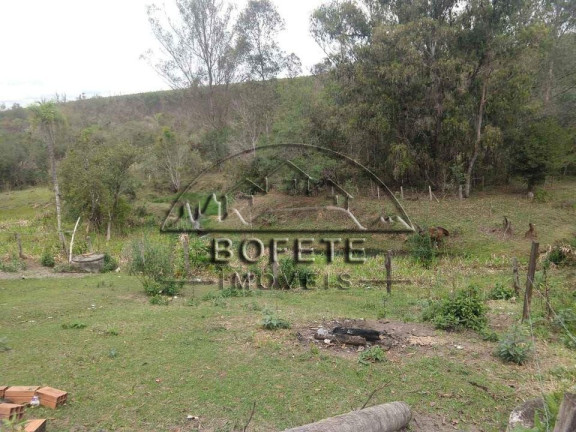 Imagem Imóvel com 3 Quartos à Venda, 5.000 m² em Mococa - Bofete