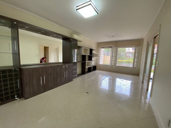 Imagem Casa com 4 Quartos à Venda, 265 m² em Chácara Das Pedras - Porto Alegre