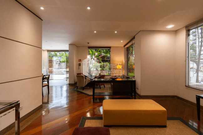 Imagem Apartamento com 3 Quartos à Venda, 195 m² em Moema - São Paulo Imagem Apartamento com 3 Quartos à Venda, 195 m² em Moema - São Paulo