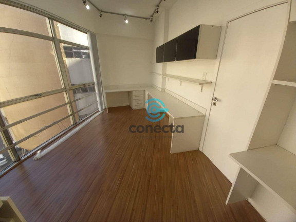 Imagem Sala Comercial à Venda ou Locação, 40 m² em Centro - Niterói Imagem Sala Comercial à Venda ou Locação, 40 m² em Centro - Niterói