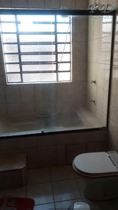 Imagem Casa com 3 Quartos à Venda, 360 m² em Jardim Dos Pinheiros - Atibaia Imagem Casa com 3 Quartos à Venda, 360 m² em Jardim Dos Pinheiros - Atibaia